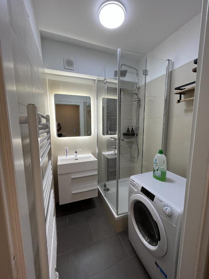 Green Prater Apartment Wina Bagian luar foto